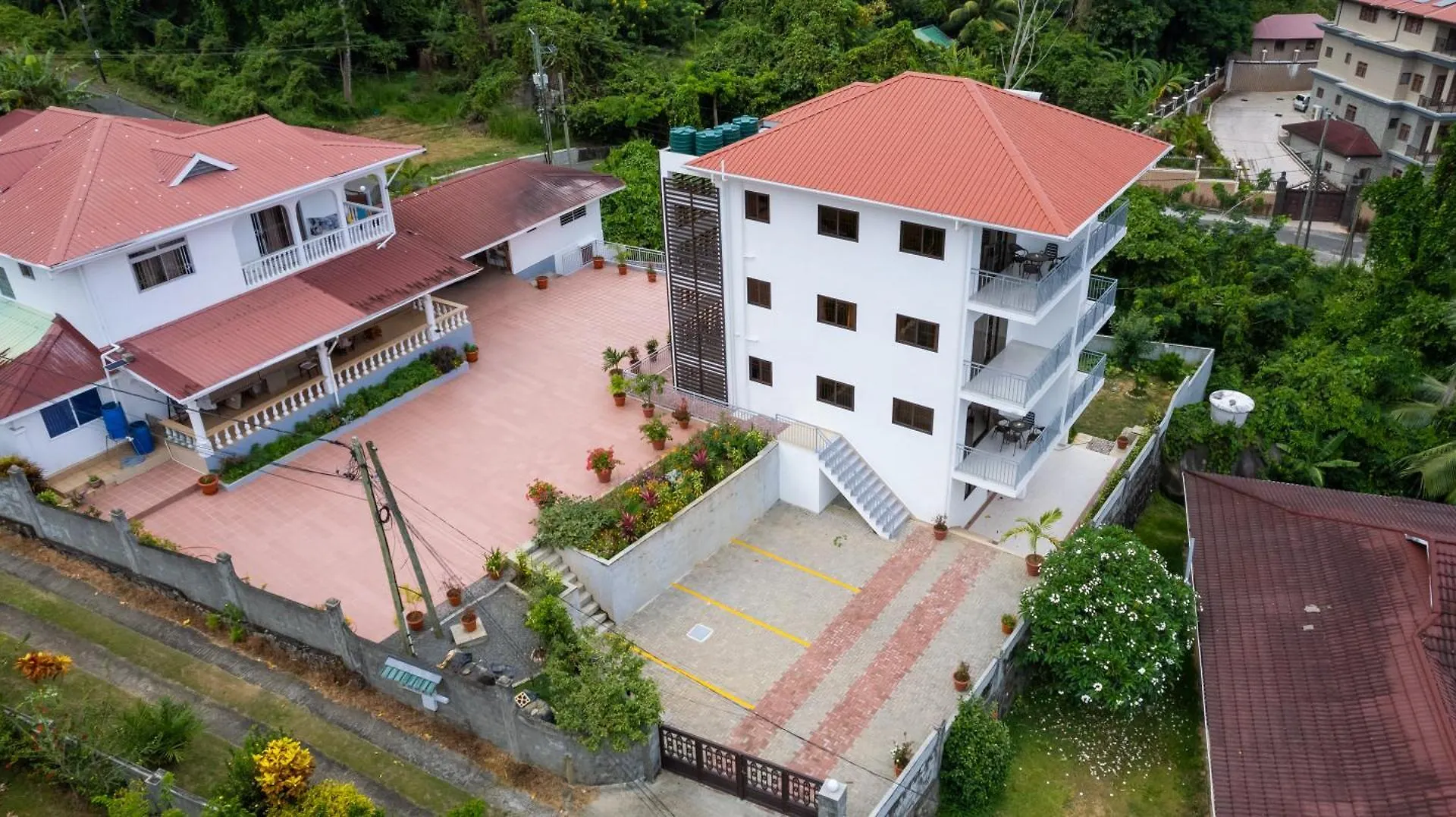 Sun And Sea Self Catering Apartment Beau Vallon  Seychelles